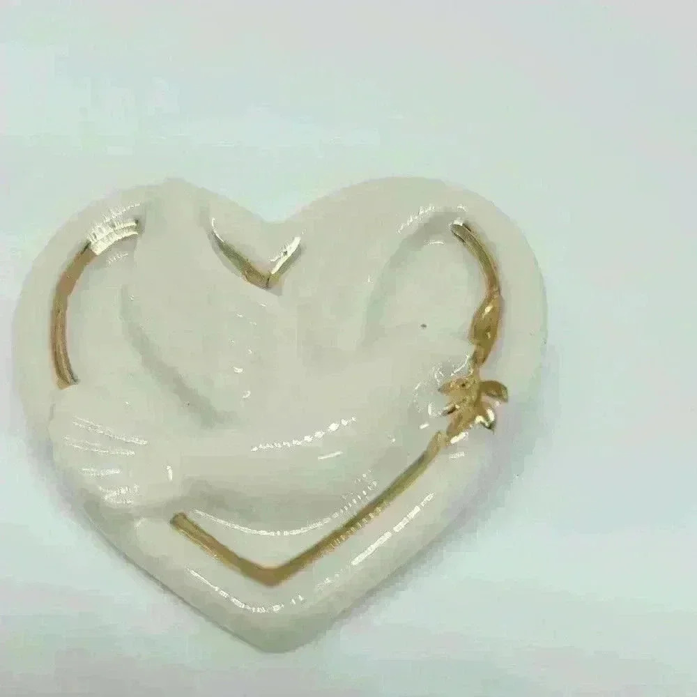 2 LENOX Signed Angel Vintage Brooch Pins Porcelain Gold Trim + Dove Broo… - Picture 4 of 4